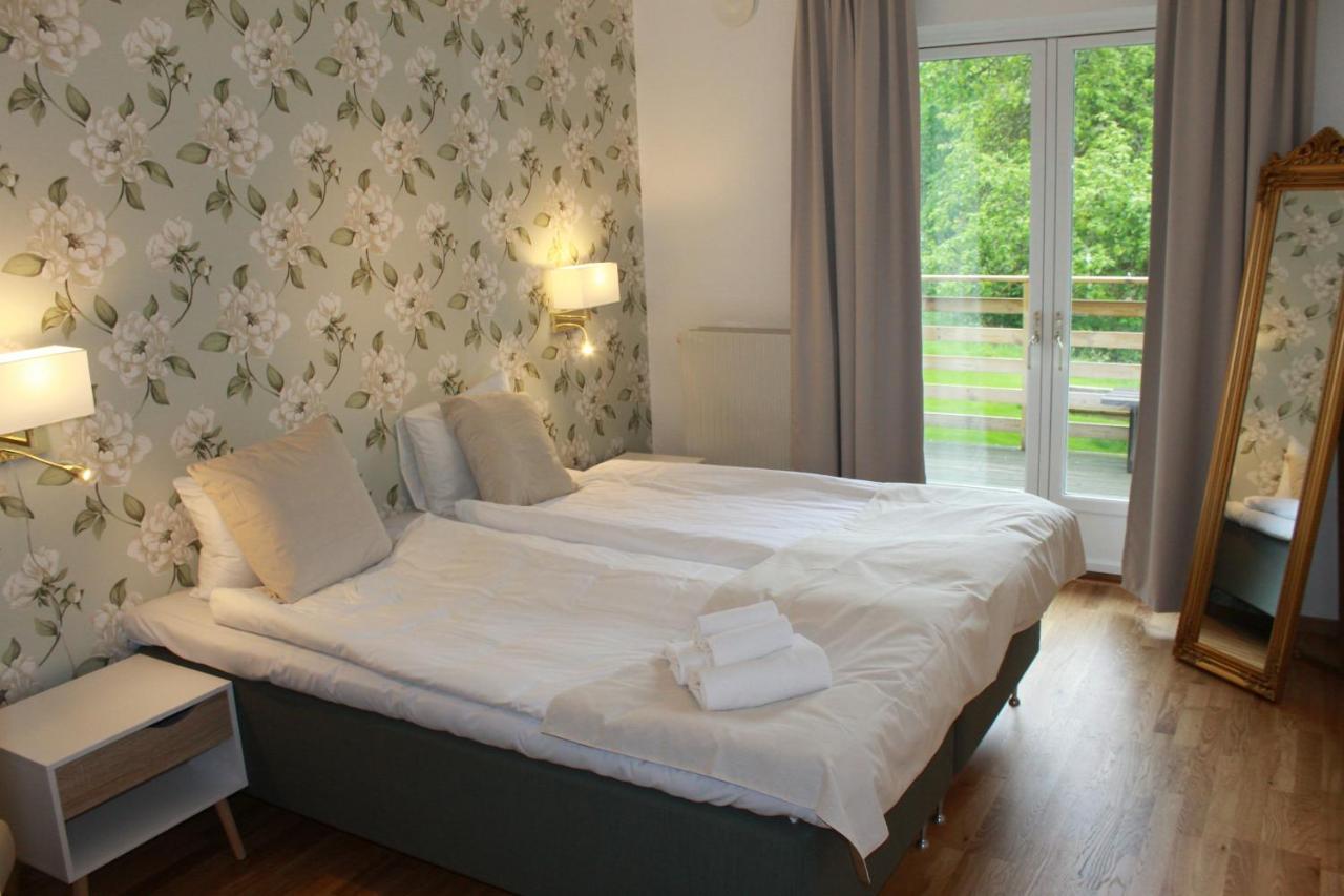 Hensbacka Herrgard Munkedal Exterior foto
